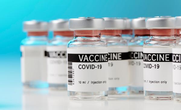 refer to: COVID-19 Vaccines COVID-19-Impfstoffe (Quelle: M-Photo-shutterstock) (refer to: COVID-19 Vaccines)