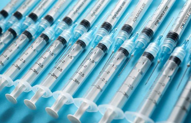 Vaccine syringes Vaccine syringes